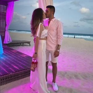 Beautiful high waisted,wide leg suit pants 🤍